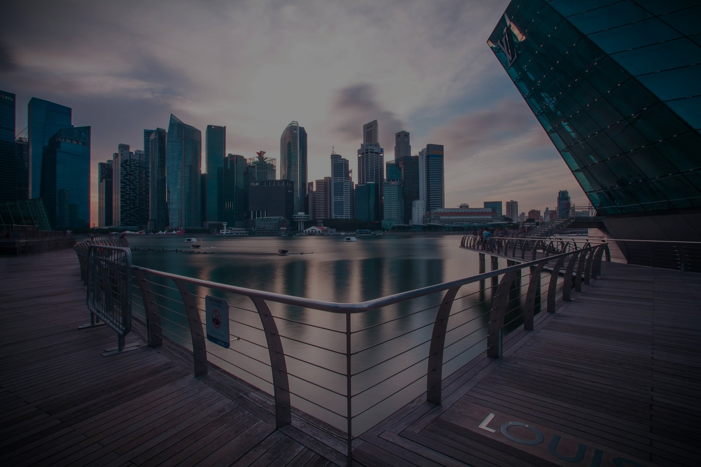 소개 배경 이미지 4